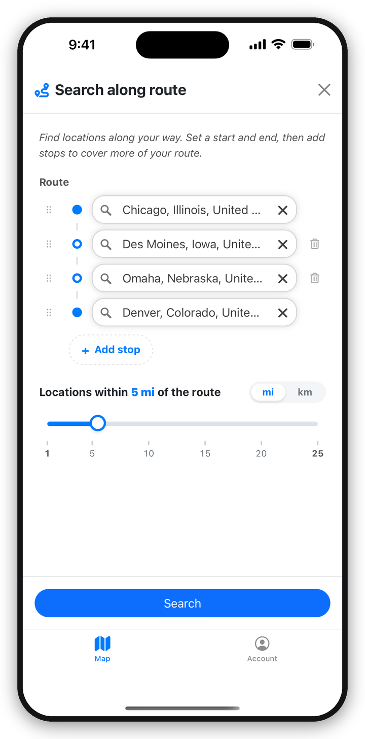 LockerMap Search along route panel with a multi-stop route from Chicago to Denver and a distance slider